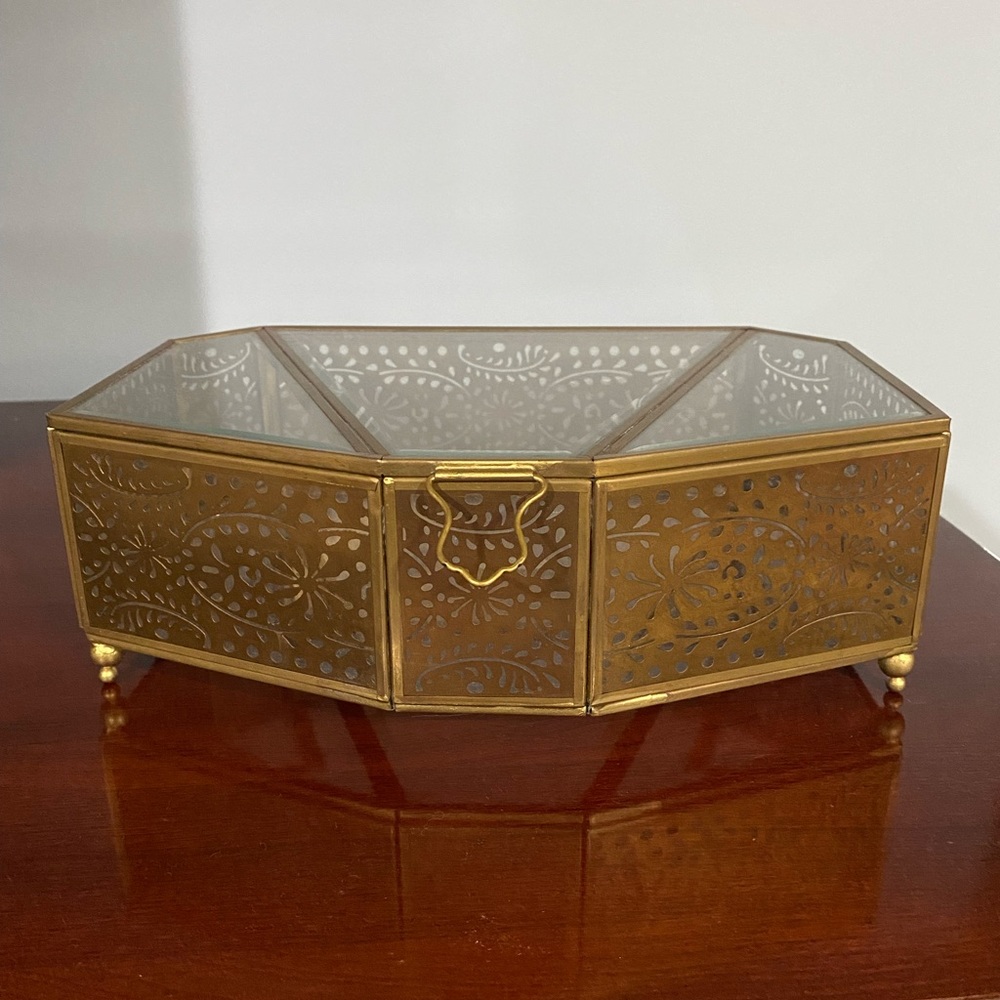 Artisan de Luxe Home gold and glass jewelry box